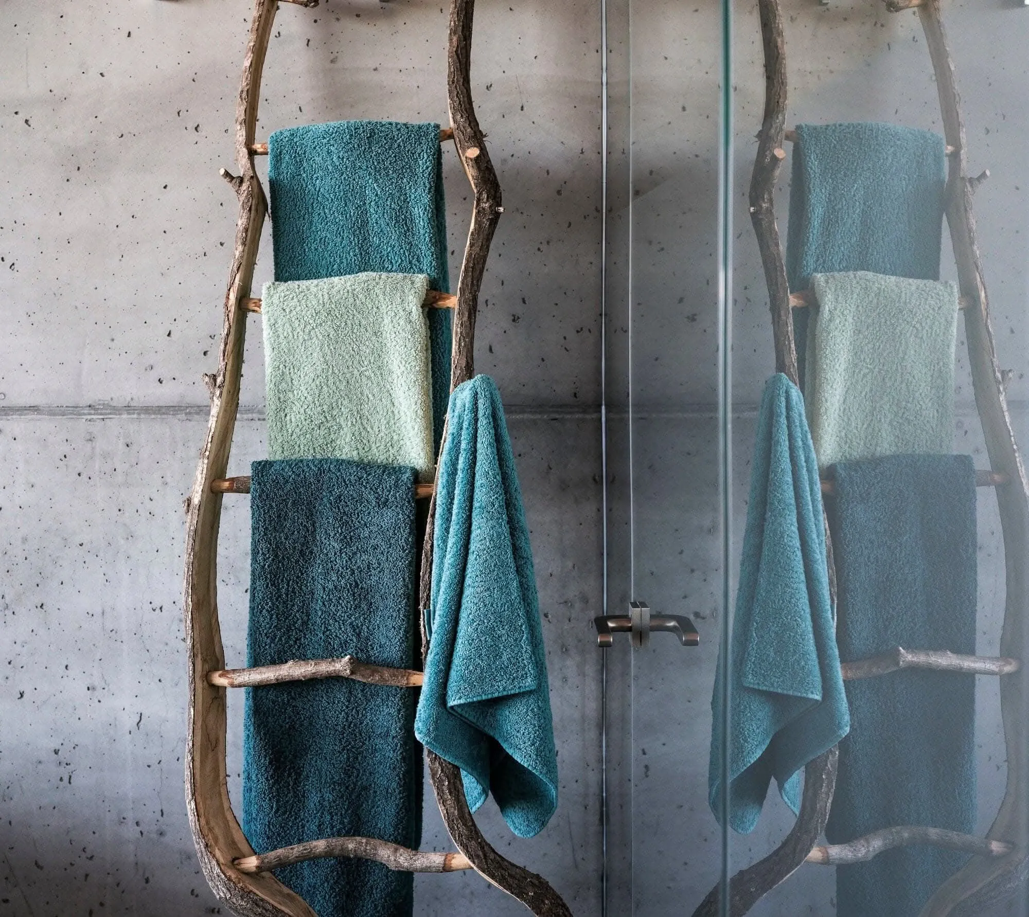 Super Pile Bath Towels (28 x 54" | 70 x 140 cm)
